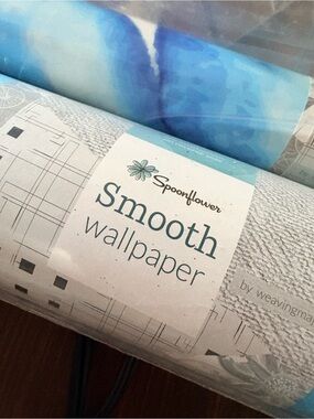 Spoonflower smooth wallpaper